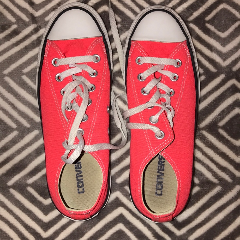 coral converse